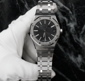 Audemars Piguet Royal Oak Selfwinding black "grande tapisserie"