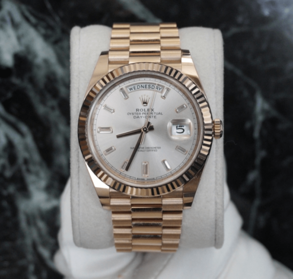 Rolex Everose Gold President Day-Date 40mm 229235 with baguette dial